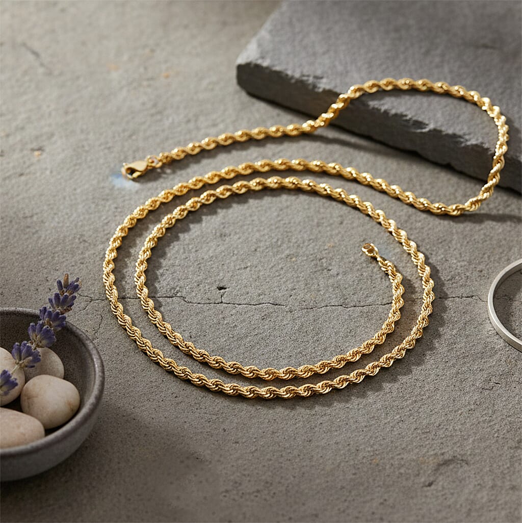 9K Yellow Gold Rope Chain (Size - 30) with Lobster Clasp, Gold Wt. 15.3 Gms.