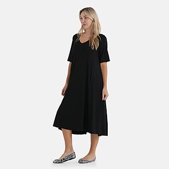 https://tjcuk.sirv.com/Products/84/1/8416837/La-Marey-Patterned-Top-Size-Small-Black_8416837_3.jpg?w=342&h=342