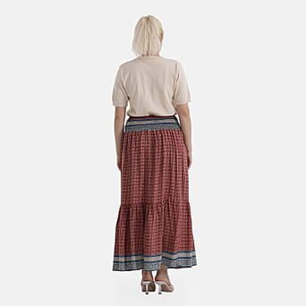 https://tjcuk.sirv.com/Products/84/1/8417131/La-Marey-Patterned-Skirt-Size-One-Size-Red_8417131_2.jpg?w=342&h=342