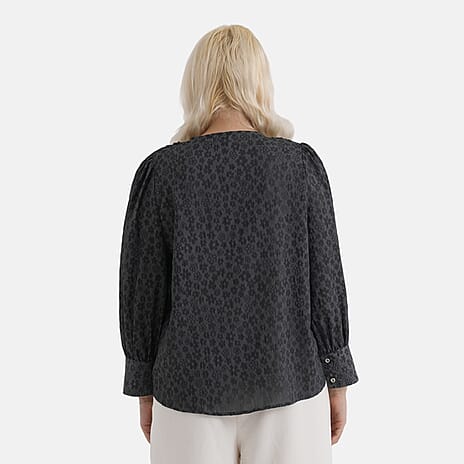 - Maisi V-Neck Long Cuffed Sleeve Top (Size L) - Black