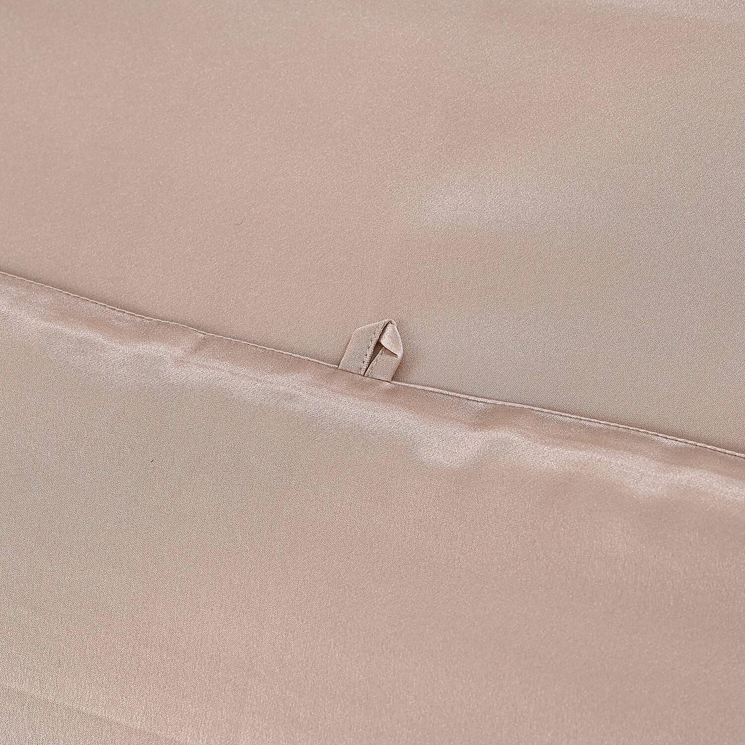 LA Marey Signature Mulberry Silk Patterned Comforter and Duvet