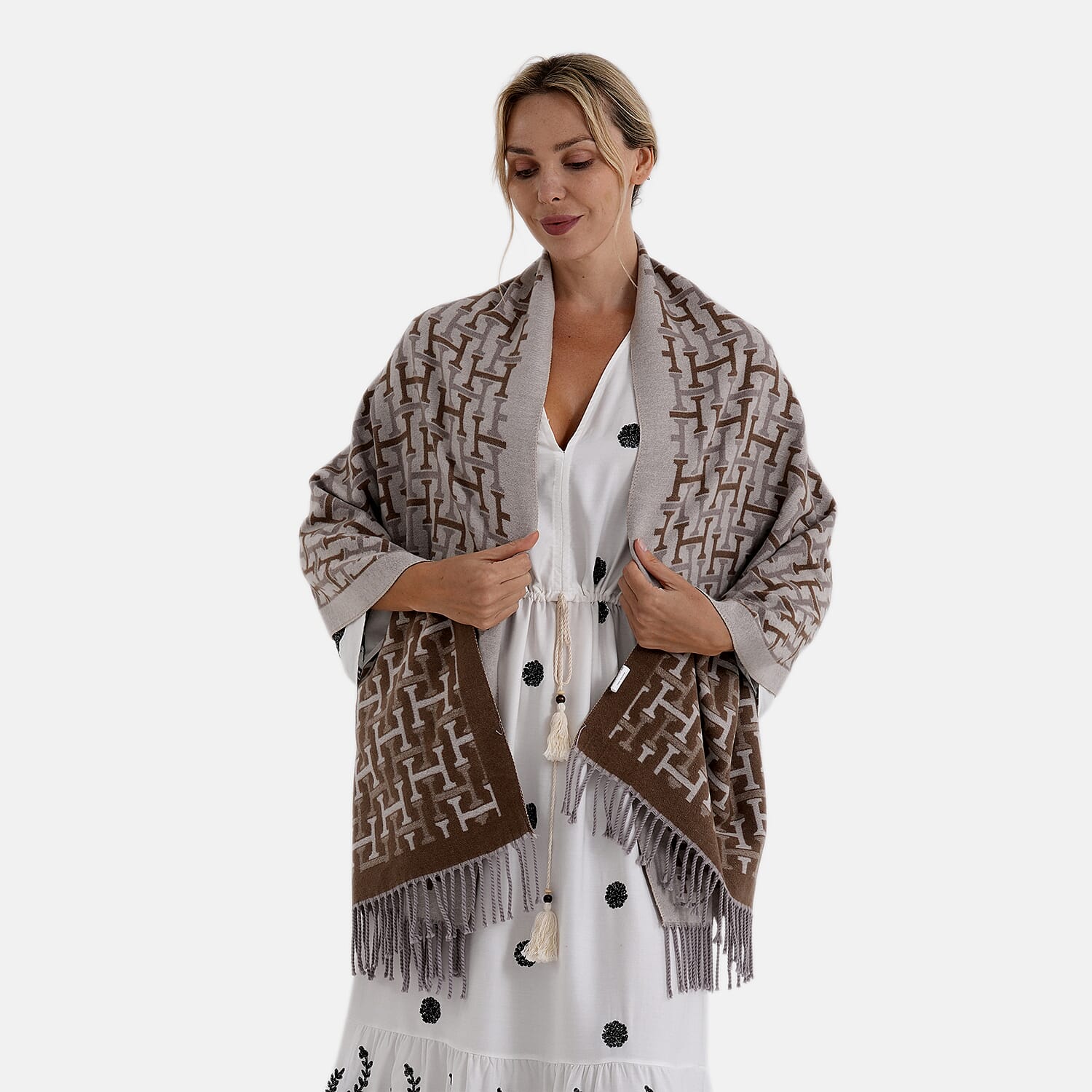 - Maisi Geometric Print Tassel Scarf (65 x 180cm) - Beige