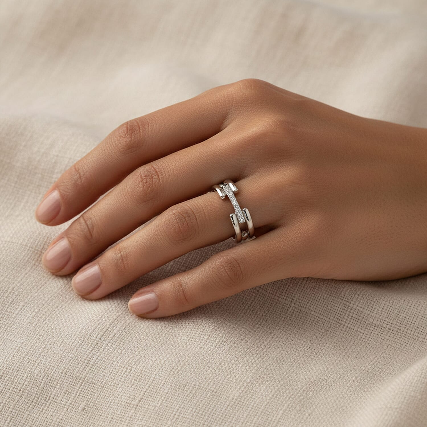 Luxuriant - SI-G-H Lab Grown Diamond Link Band Ring in Rhodium Overlay Sterling Silver