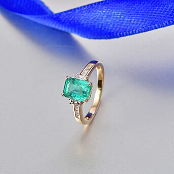 https://tjcuk.sirv.com/Products/84/2/8422558/9K-Yellow-Gold-AAA-Zambian-Emerald-White-Diamond-I3-Main-Stone-With-Si_8422558_2.jpg?w=342&h=342