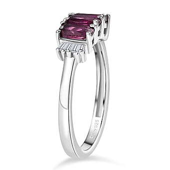 https://tjcuk.sirv.com/Products/84/2/8422946/D-Joy-Radiant-Ember-Garnet-White-Diamond-3-Stone-Ring-in-Rhodium-Overl_8422946_3.jpg?w=342&h=342