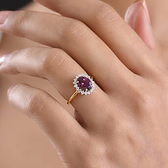 https://tjcuk.sirv.com/Products/84/2/8422989/D-Joy-Radiant-Ember-Garnet-Moissanite-Main-Stone-With-Surrounding-Ston_8422989_2.jpg?w=342&h=342