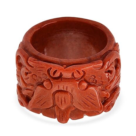 Red Jade Dragon Carved Ring 55.00 Ct.