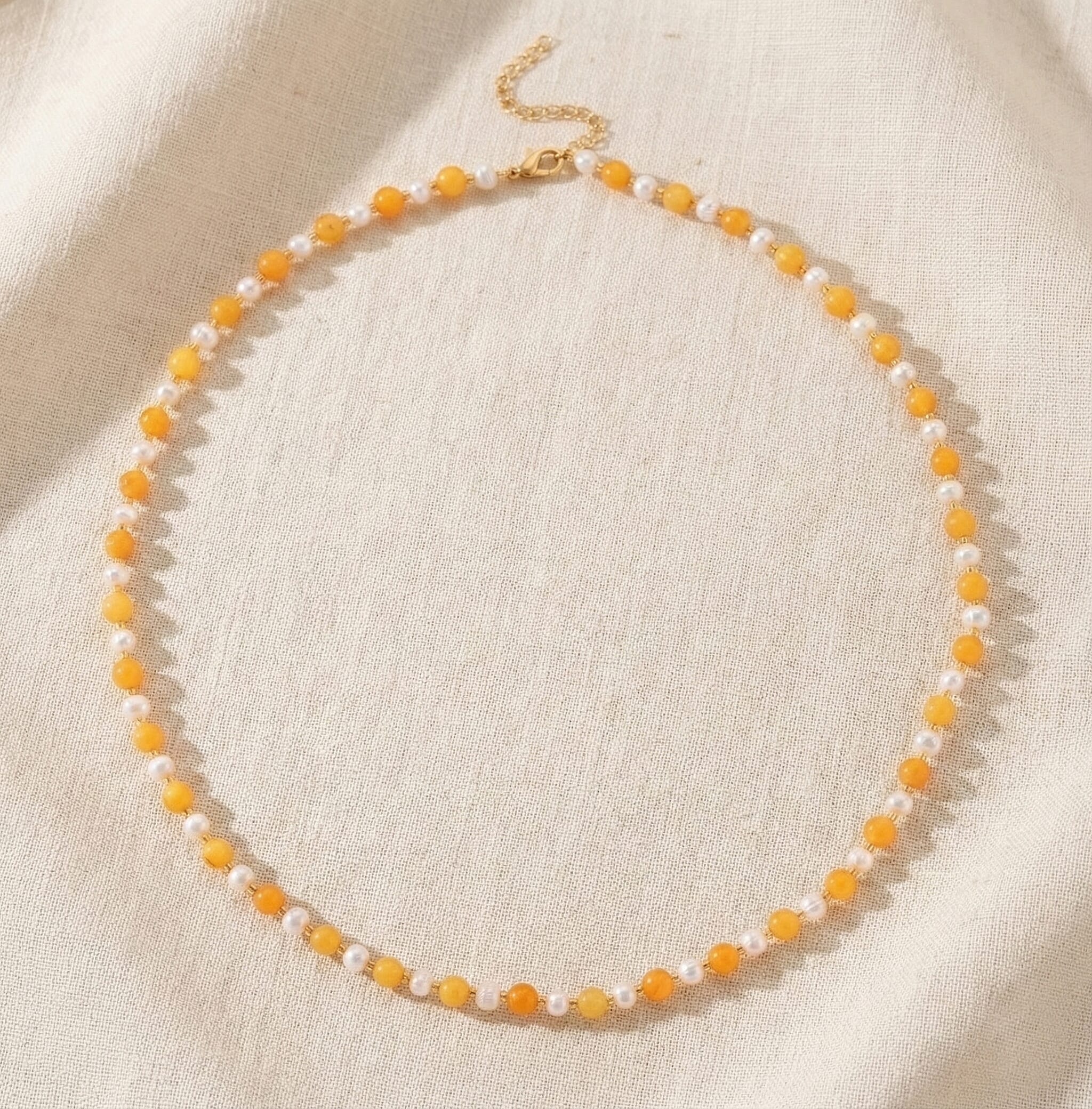 D'Joy Amber, White Fresh Water Pearl Beads Necklace Sterling Silver  40.000  Ct.