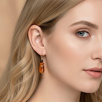 https://tjcuk.sirv.com/Products/84/3/8431275/D-Joy-Amber-Beads-Drop-Earring-with-Hook-in-Yellow-Gold-Plated-Sterlin_8431275_1.jpg?w=342&h=342
