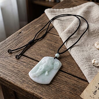 https://tjcuk.sirv.com/Products/84/3/8431567/Natural-Jade-Stone-Necklace-75-000-Ct_8431567_2.jpg?w=342&h=342