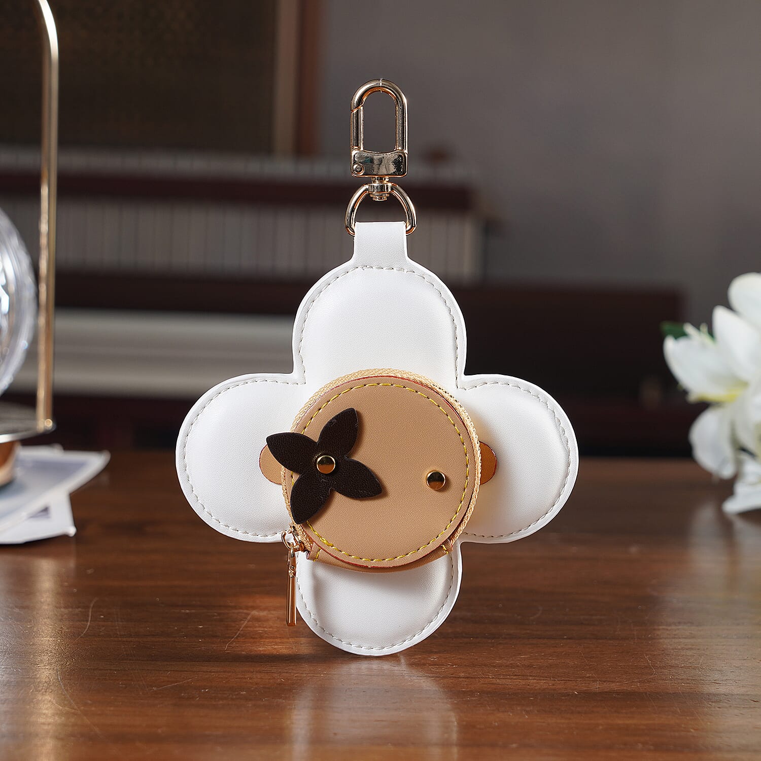 Genuine Leather Flower Keychain Bag Charm - Zipped Mini Coin Purse - White & Khaki