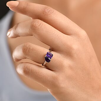 https://tjcuk.sirv.com/Products/84/3/8433751/African-Amethyst-Solitaire-Ring-in-Platinum-Overlay-Sterling-Silver-1-_8433751_1.jpg?w=342&h=342