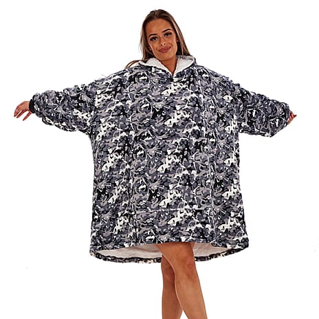 Adult Oversized Fully Sherpa-Lined Blanket Hoodie With Pockets (One Size) - White Black Camoflage