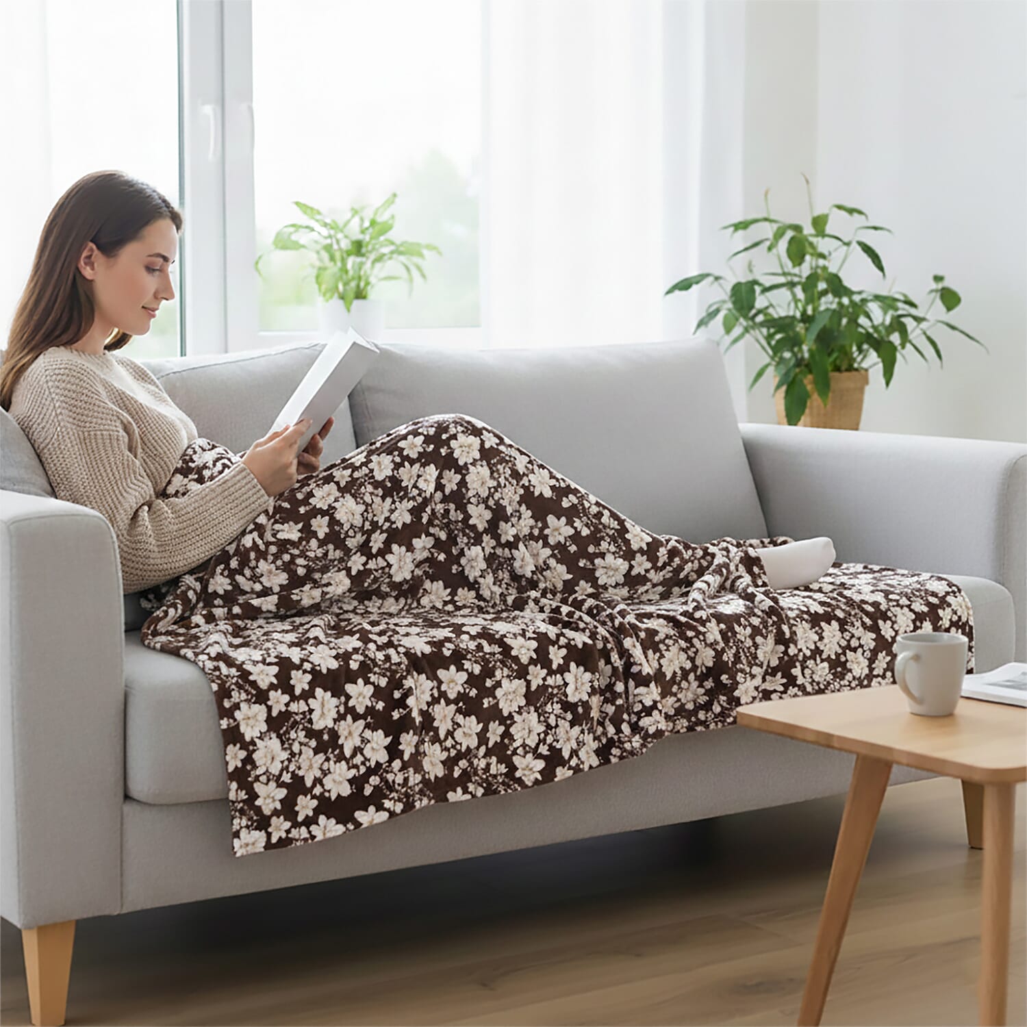 Livmore Nature-Inspired Floral Printed Flannel Blanket (220 x 150cm) - Chocolate Brown - White