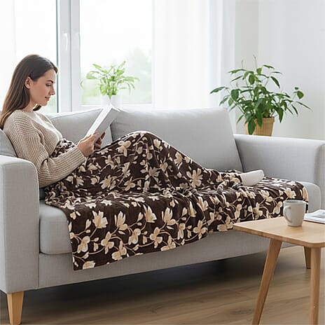 Nature-Inspired Leaf Motif Printed Flannel Blanket (220 x 150cm) - Chocolate Brown - Cream