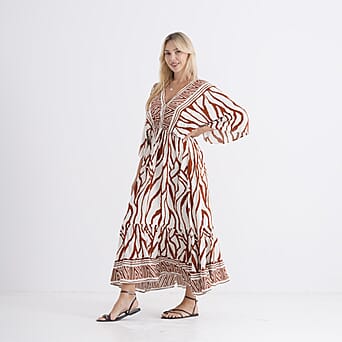 https://tjcuk.sirv.com/Products/84/3/8437309/La-Marey-Mixed-Print-Elastic-Waist-Maxi-Dress-One-Size-White-Red_8437309_2.jpg?w=342&h=342