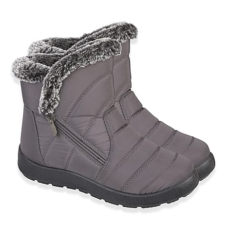 Shoetree Comfort Ladies Hawthorn Quilted Faux-Fur Lined Ankle Boots With Side Zip (Size 8) - Grey