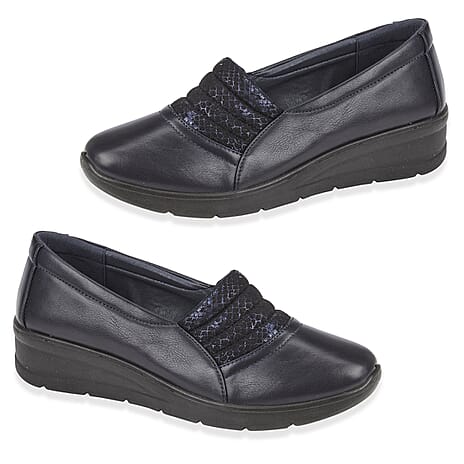 Shoetree Comfort Ladies Lightweight Slip On Comfort Shoe (Size 5) - Navy