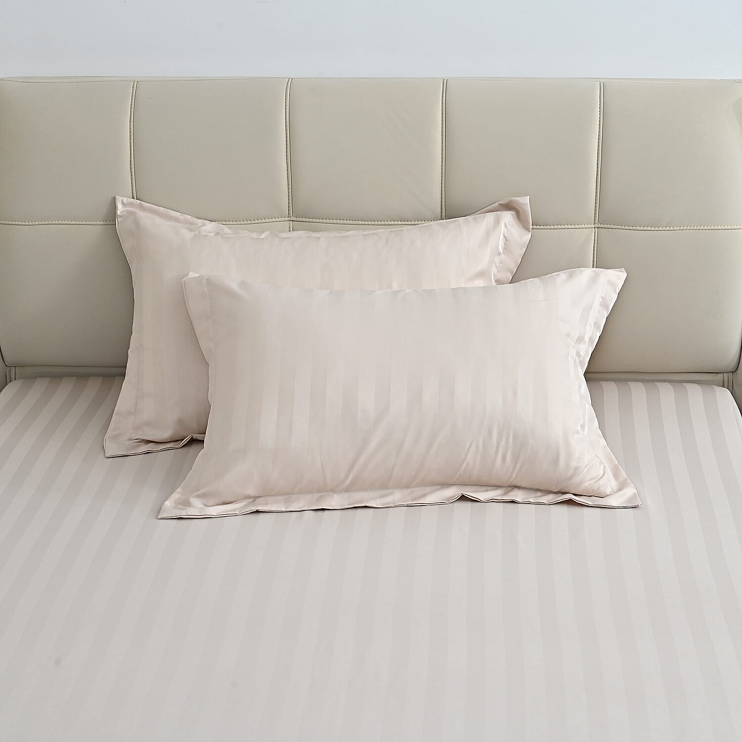 LIVMORE 6-Piece Luxury Hotel-Style Striped Bedding Sheet Set - Inc. Duvet Cover, Fitted Sheet, 2 Housewife Pillowcases & 2 Oxford Pillowcases (200 x 200 cm, Double) - Beige