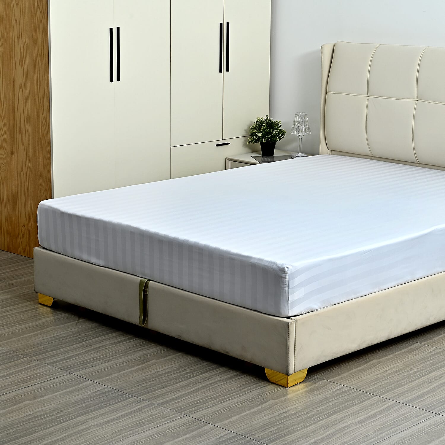 LIVMORE Cotton Striped Bedding Set (Size 200x1 cm) - Ivory White