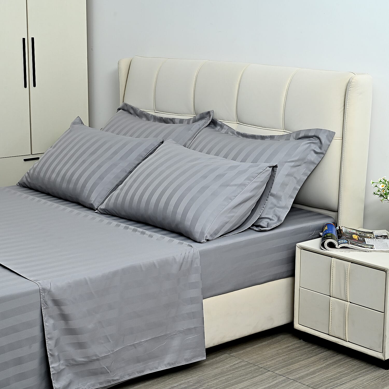LIVMORE Cotton Striped Bedding Set (Size 225x1 cm) - Silver Grey