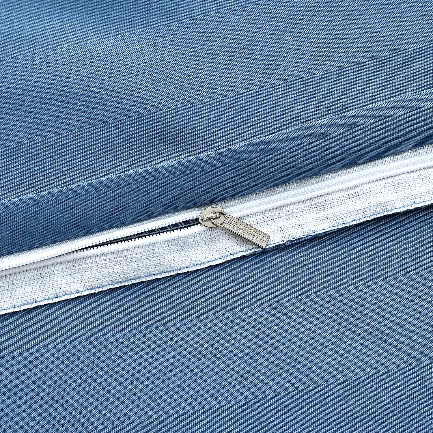 LIVMORE Cotton Striped Bedding Set (Size 225x1 cm) - Denim Blue
