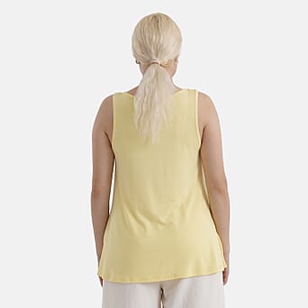 https://tjcuk.sirv.com/Products/84/3/8439689/Maisi-Patterned-Blouse-Size-One-Size-Yellow_8439689_2.jpg?w=342&h=342