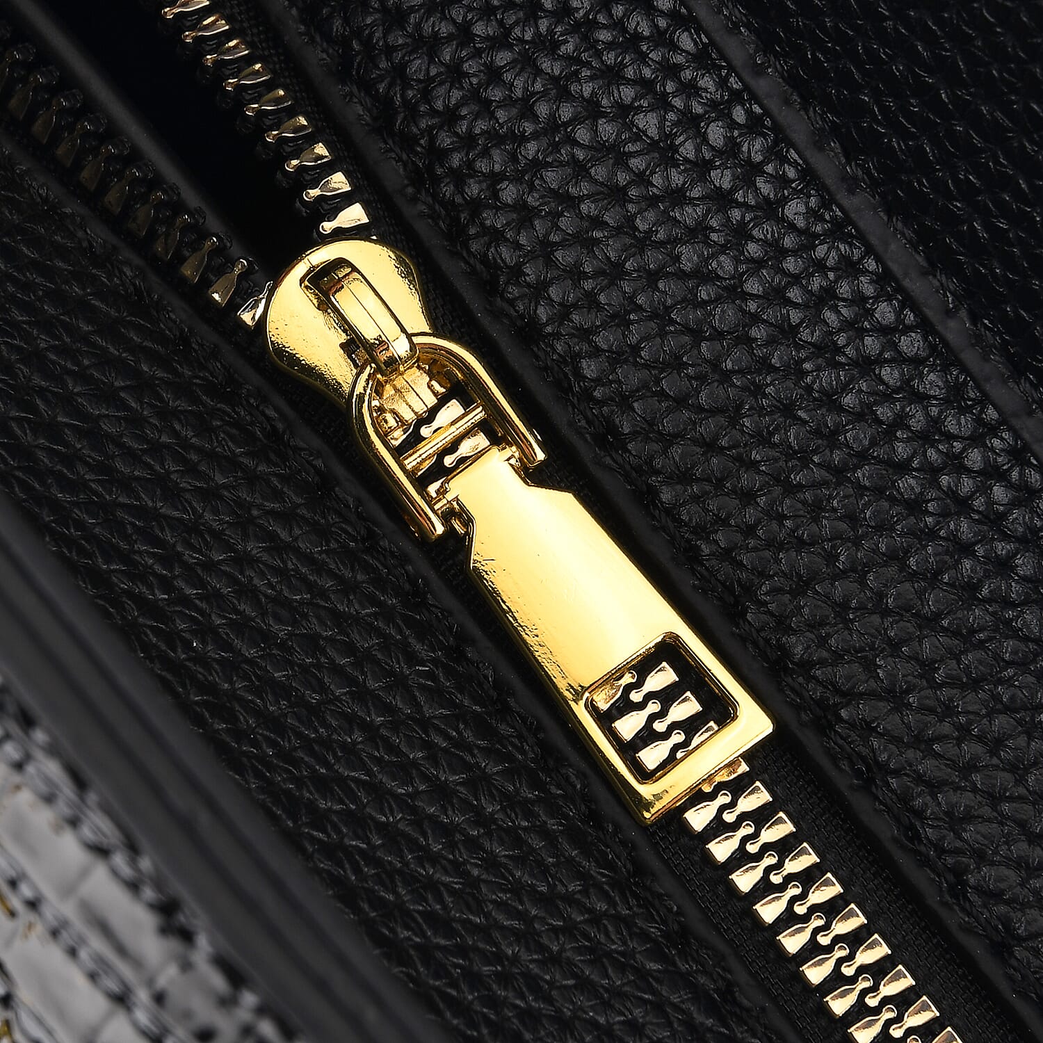 Designer-Inspired Structured Handbag with Crossbody Strap - Black