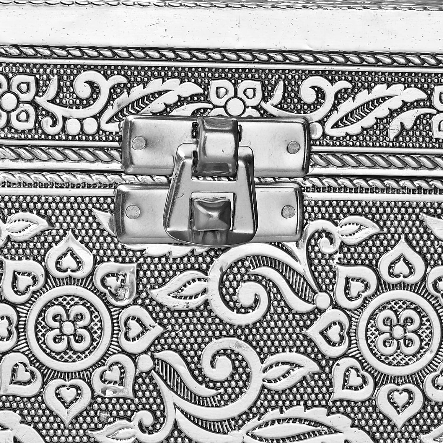 Livmore Handmade Oxidized Wall Mount Jewellery Organizer (Size 55x33x8 cm) - Maroon