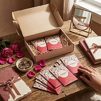 https://tjcuk.sirv.com/Products/84/5/8457952/LIVMORE-Fragrance-Gift-Set-100-pc_8457952_1.jpg?w=342&h=342
