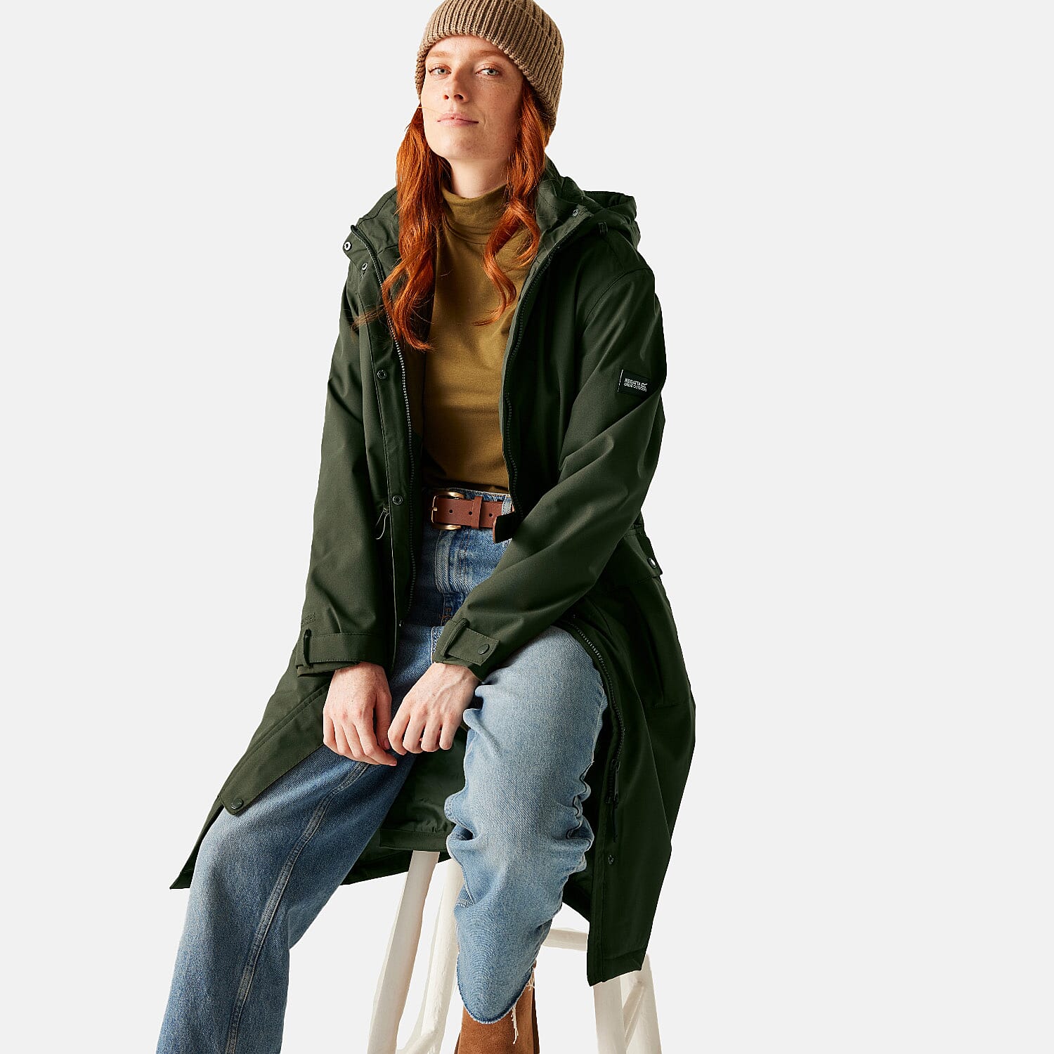 Regatta Womens Long-Length Waterproof Insulated Jacket With Adjustable Shockcord Patch Pockets and Fleece Lined Hood