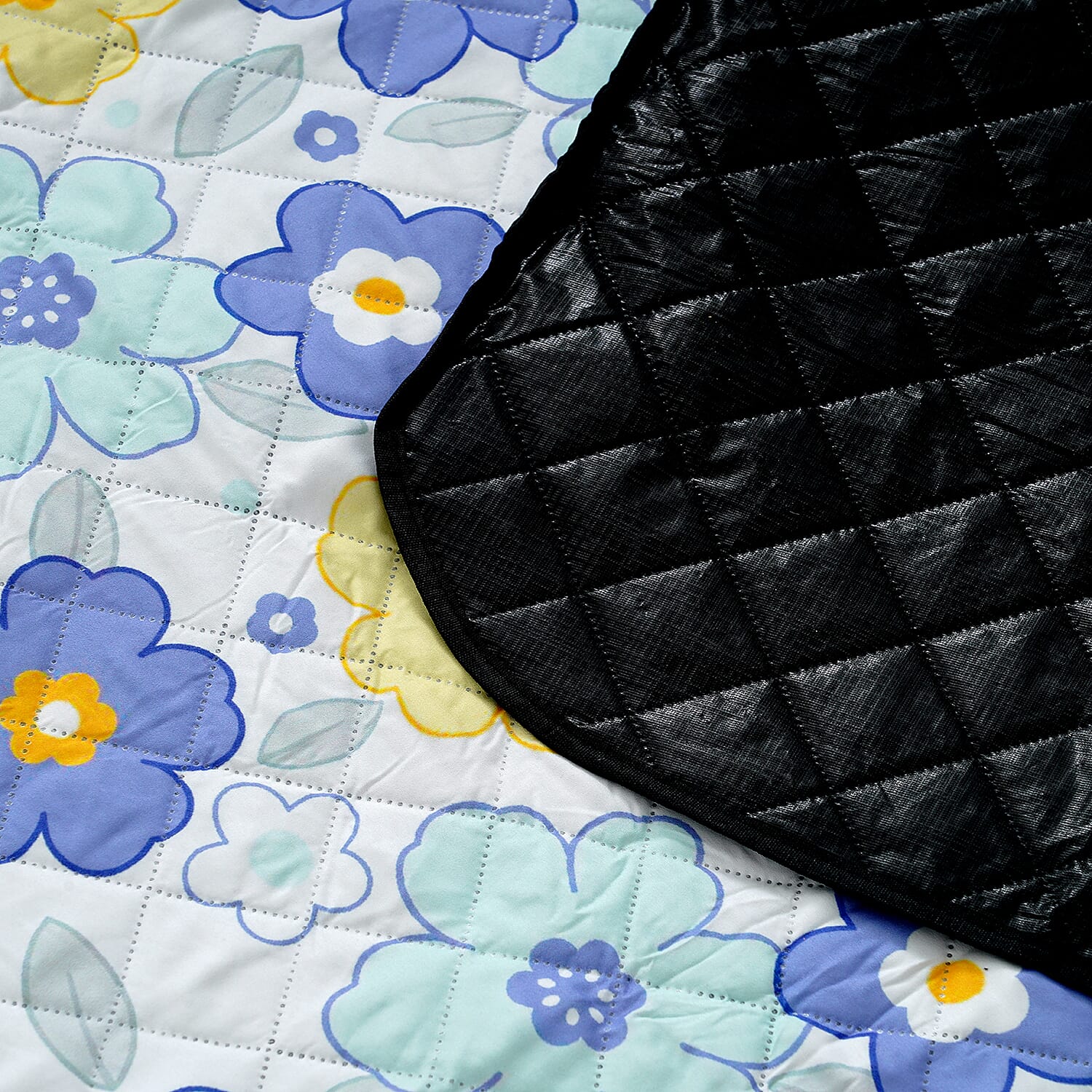 Extra Large Cotton Padded Picnic Blanket Waterproof, (2 x 2m) - Flower
