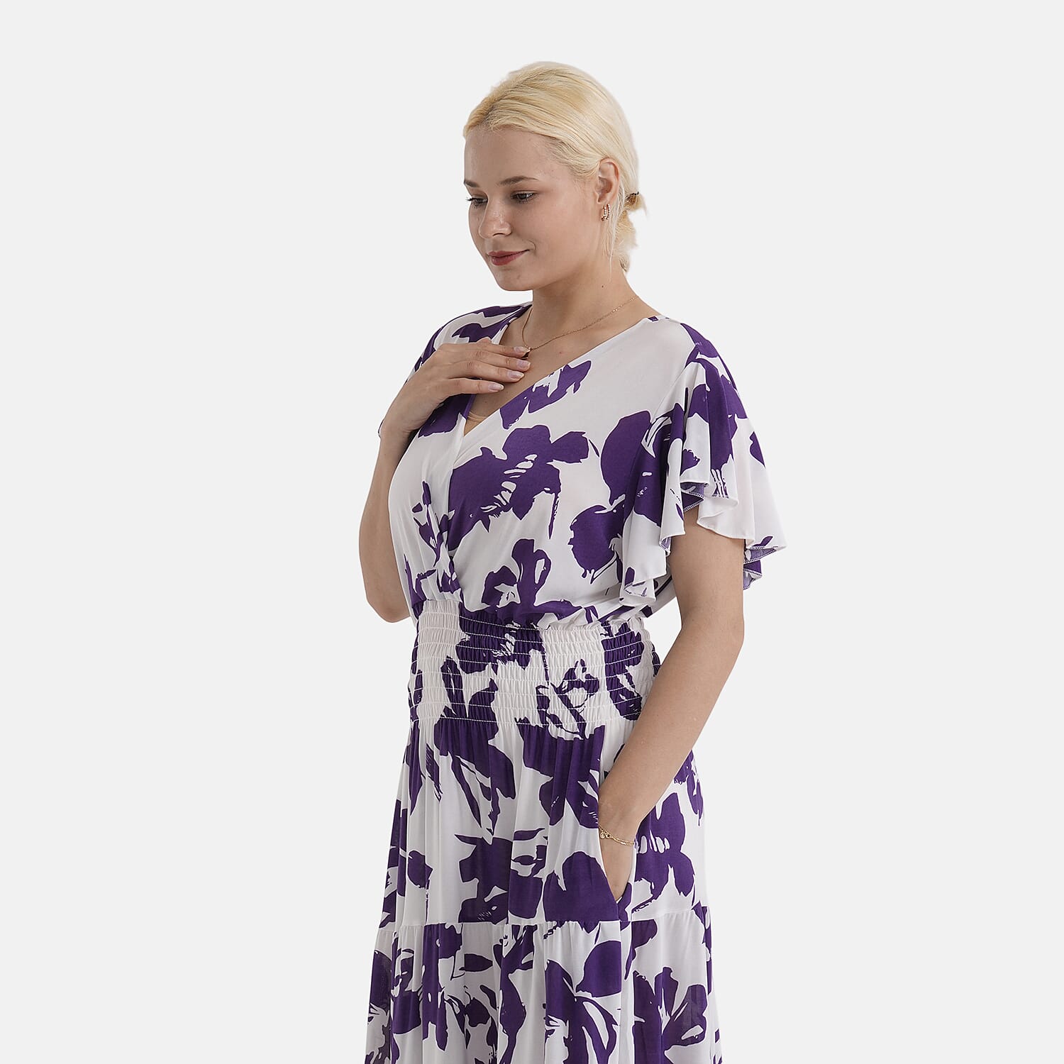 - Maisi Smocked Waist Floral Print Flutter Sleeve Maxi Dress with Pockets (One Size) - Cream Floral