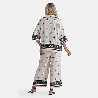 https://tjcuk.sirv.com/Products/84/8/8481002/La-Marey-Patterned-Blouse-Size-S-M-White_8481002_2.jpg?w=342&h=342