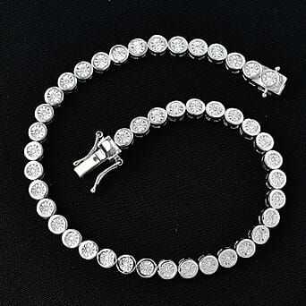 https://tjcuk.sirv.com/Products/84/8/8481039/Luxuriant-Lab-Grown-Diamond-Tennis-Bracelet-1-Row-Size-7-5-in-Rhodium-_8481039_1.jpg?w=342&h=342