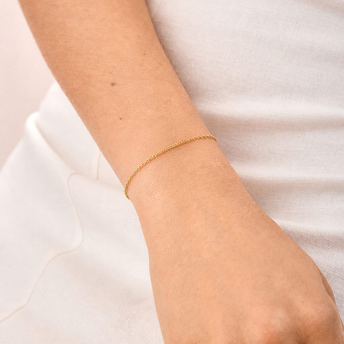 Maestro Collection - 9K Yellow Gold Link Chain Bracelet (Size - 7.5) with Spring Ring Clasp