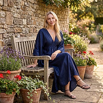 https://tjcuk.sirv.com/Products/84/8/8481465/La-Marey-Solid-Kaftan-Size-One-Size-Blue_8481465_1.jpg?w=342&h=342