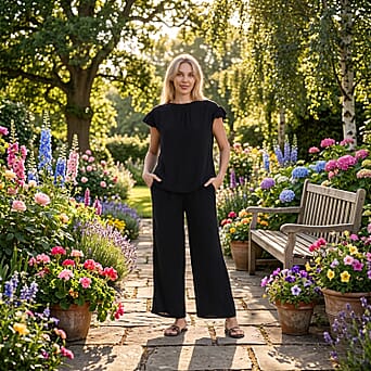 https://tjcuk.sirv.com/Products/84/8/8482264/Maisi-Round-Top-Size-Medium-Black_8482264_1.jpg?w=342&h=342