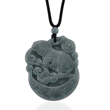 Natural Jade Stone Necklace  135.000  Ct.