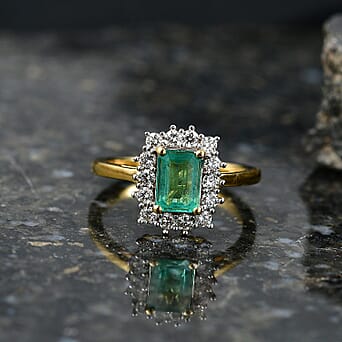 https://tjcuk.sirv.com/Products/84/8/8482818/Luxuriant-Emerald-SI-G-H-Lab-Grown-Diamond-Halo-Ring-in-18K-Vermeil-Ye_8482818_2.jpg?w=342&h=342