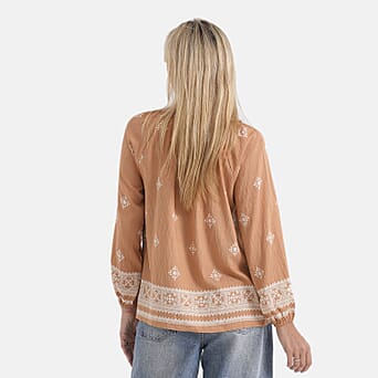 https://tjcuk.sirv.com/Products/84/8/8483494/La-Marey-Printed-Blouse-Size-S-M-Pink_8483494_2.jpg?w=342&h=342