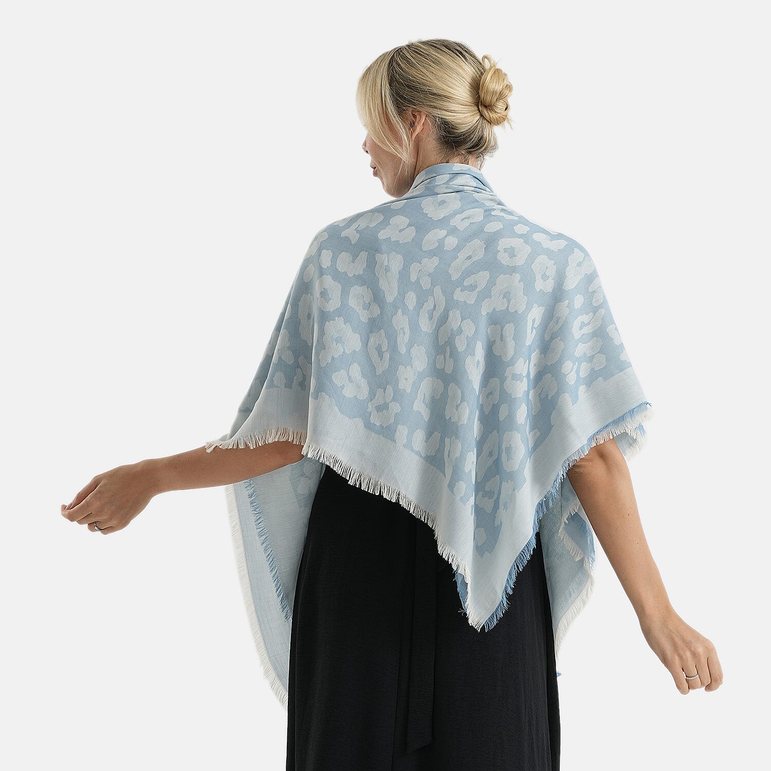 - Maisi 100% Cotton Printed Square Scarf (140 x 140 cm) - Blue