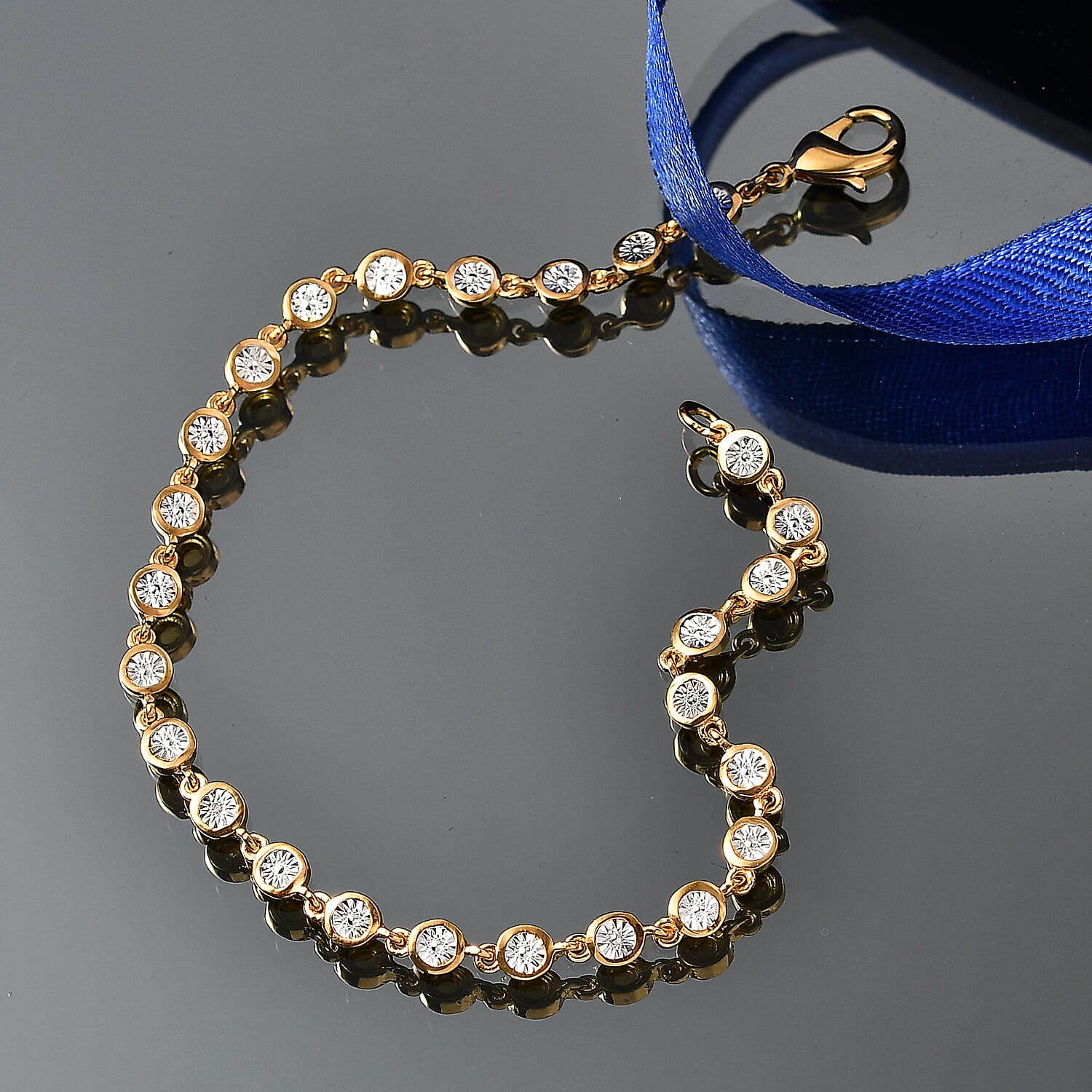 EverTrue White Diamond Linking Bracelet (Size - 7.5) with Lobster Clasp in Yellow Gold Tone