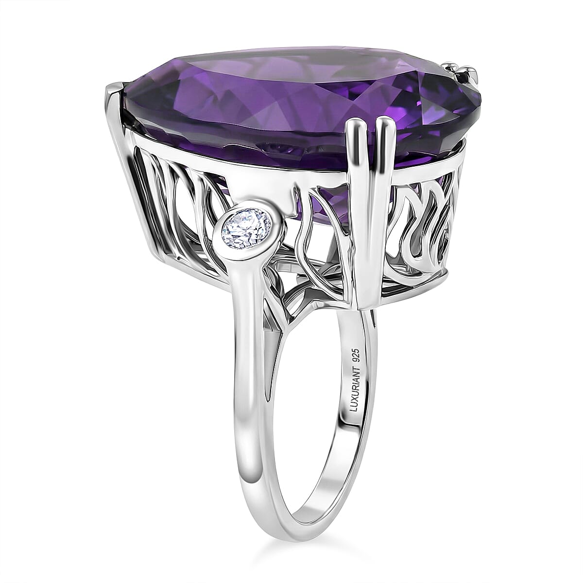 Luxuriant African Amethyst, Lab Grown Diamond Solitaire Ring in Rhodium OverlaySterling Silver, Silver Wt.6.18 Gms  27.329  Ct.