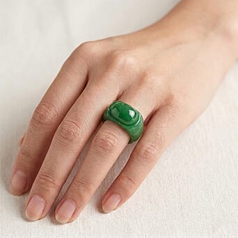 https://tjcuk.sirv.com/Products/84/8/8486606/Green-Jade-Curving-Cut-Ring-50-00-Ct_8486606_1.jpg?w=342&h=342