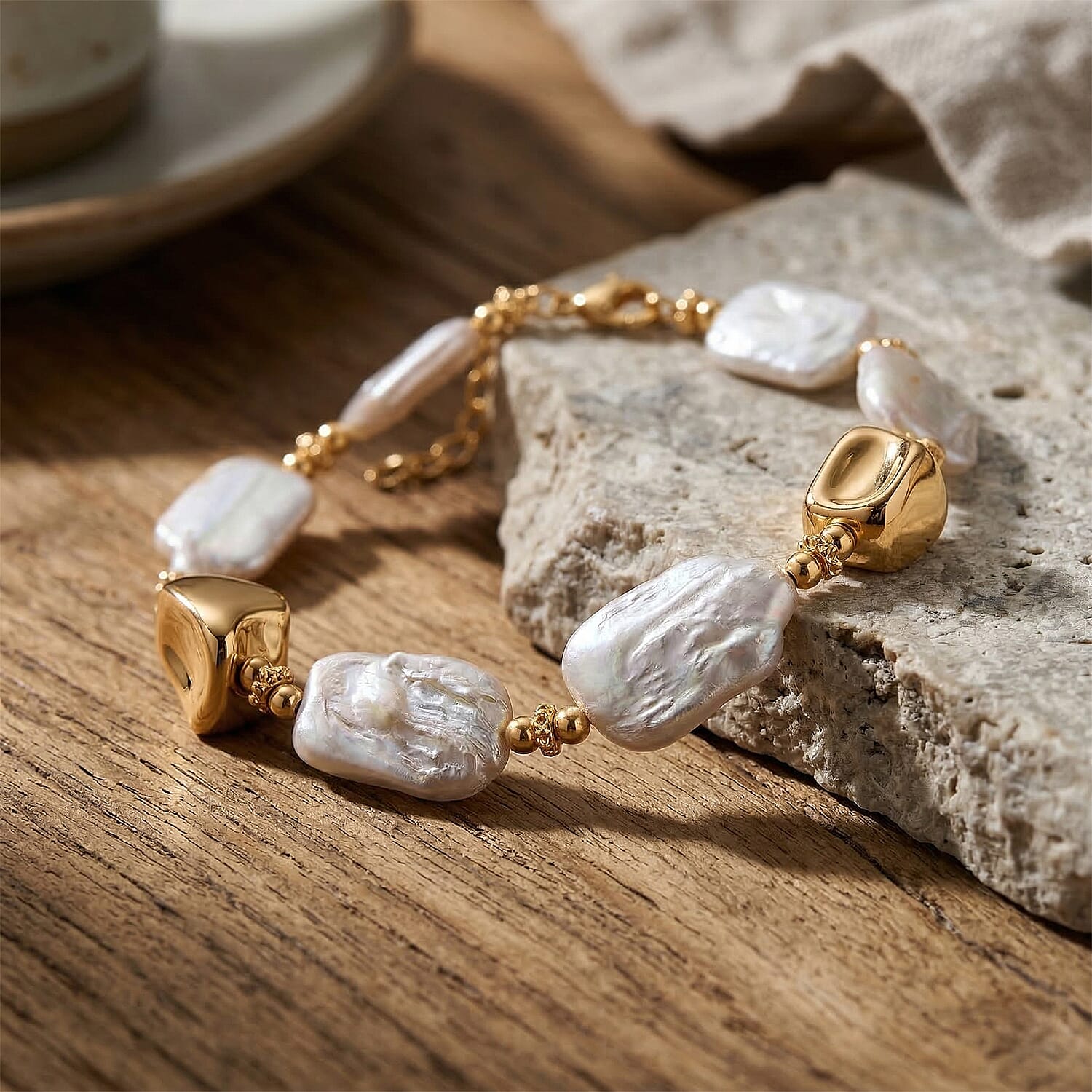White Keshi Pearl Bracelet (Size - 7.5-2) with Lobster Clasp in Yellow Gold Tone 60.00 Ct.