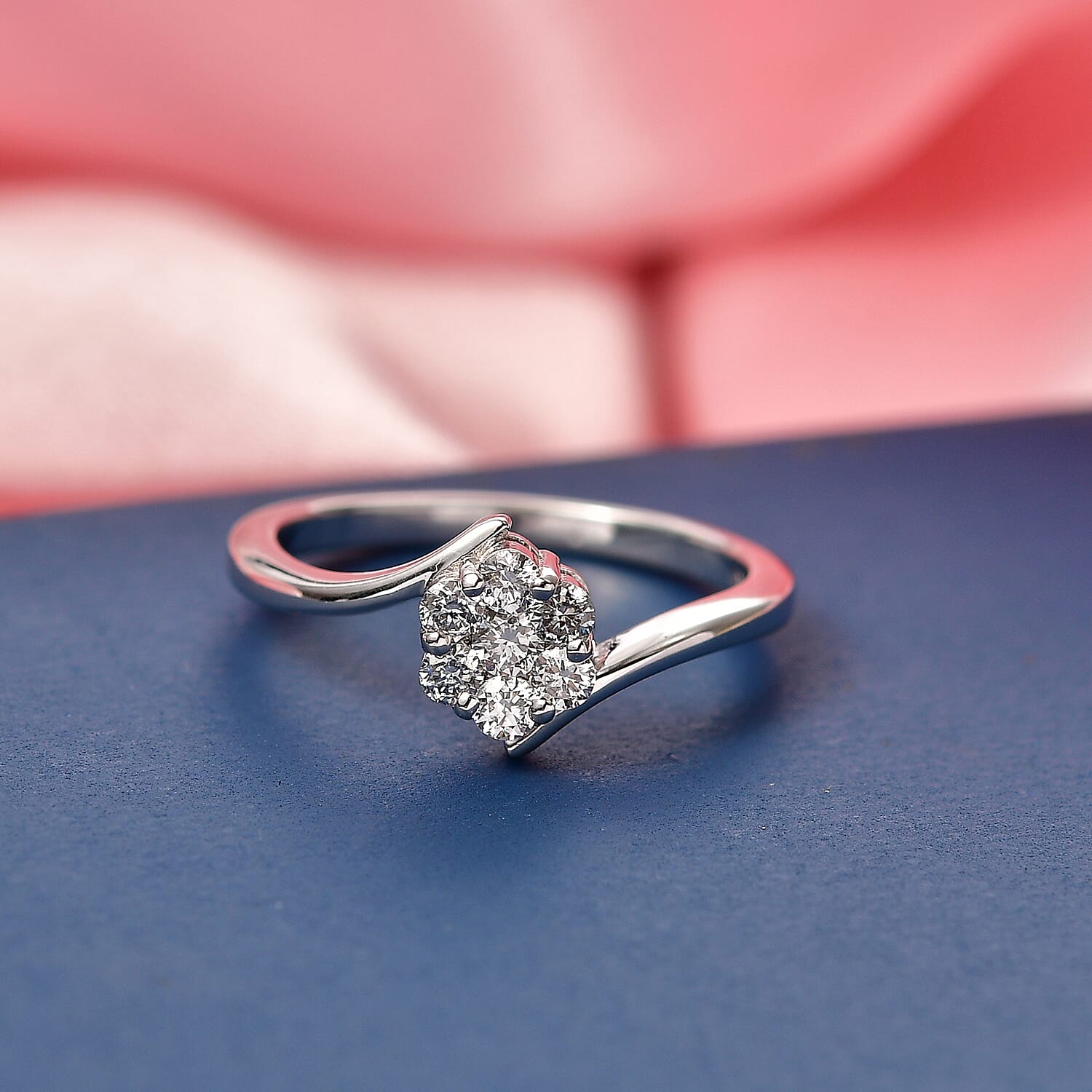 Luxuriant SI-G-H Lab Grown Diamond Pressure Set Ring in Platinum Overlay Sterling Silver