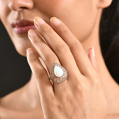 Couture Collection - AAA Natural Ethiopian Opal (3.35ct) & Natural Pink Diamond (0.65ct) Ring in Rhodium Overlay & Rose Gold Overlay Sterling Silver 4.00 Ct.