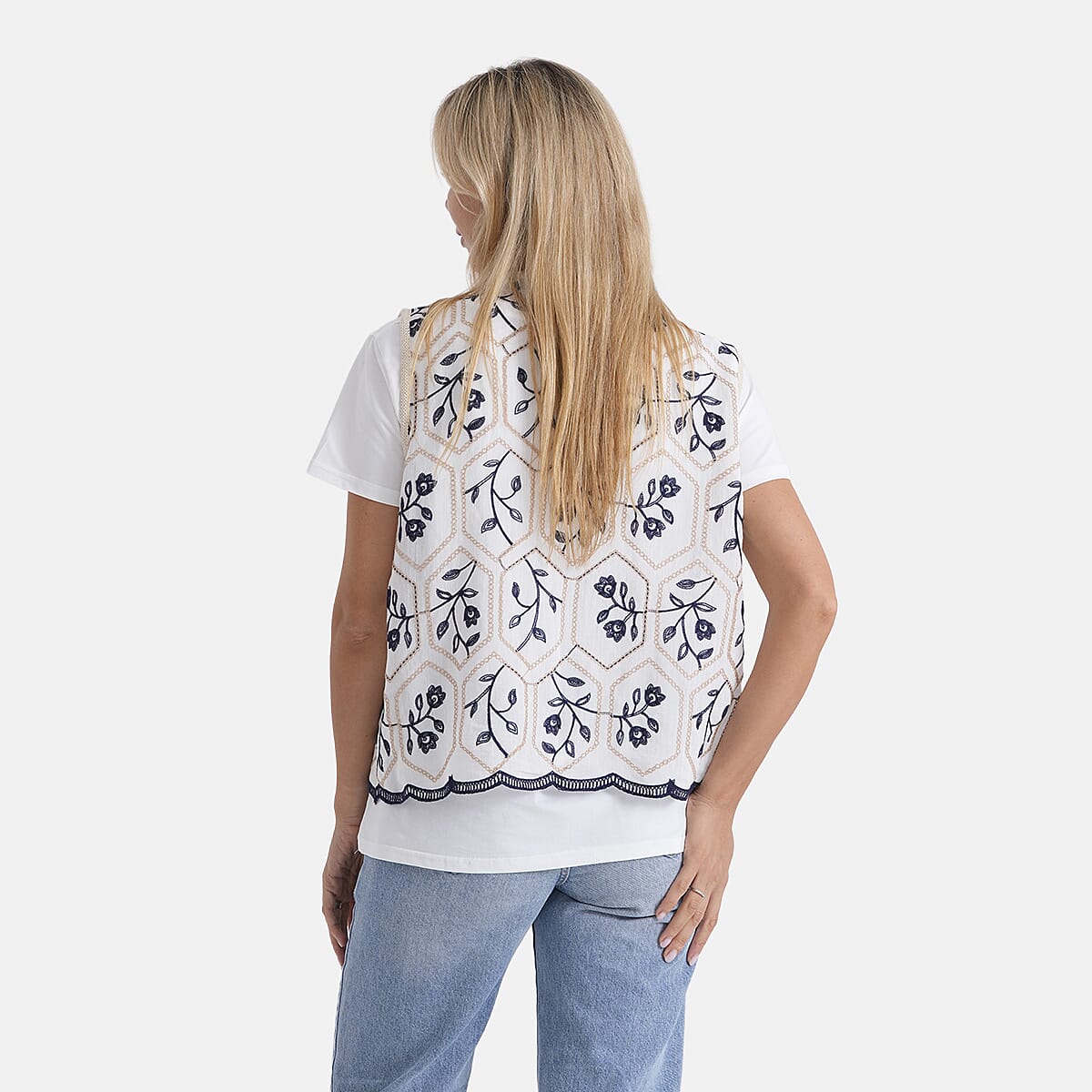 La Marey Womens Embroidered Vest (Size 18 to 20) - White