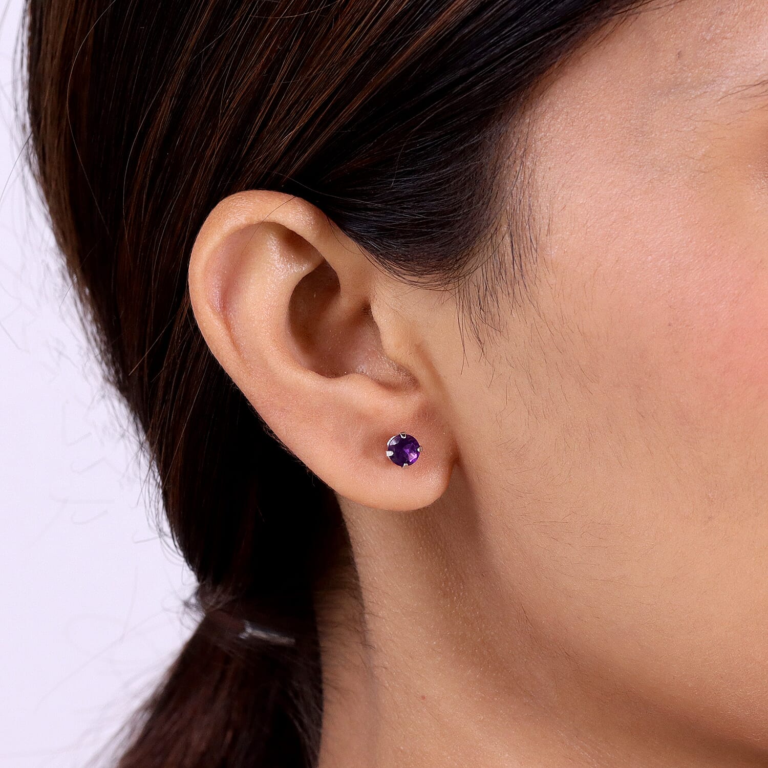 African Amethyst Solitaire Earring with Push Back in Platinum Overlay Sterling Silver